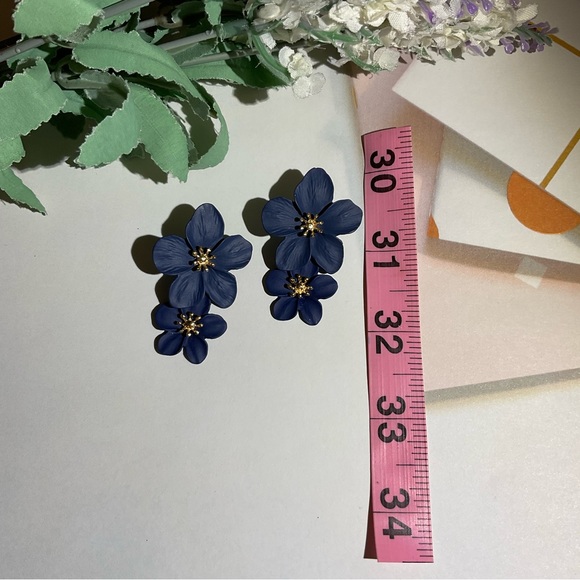 Dark Blue Flower Earrings - Picture 4 of 4